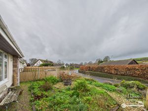 Front Garden- click for photo gallery